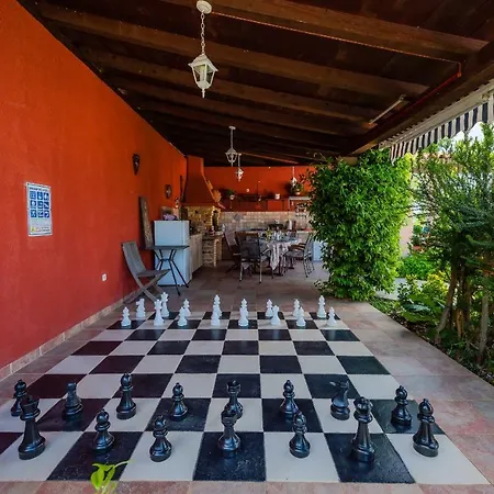 Hacienda Rosemary Muntić