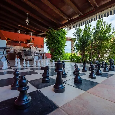Hacienda Rosemary * Muntić