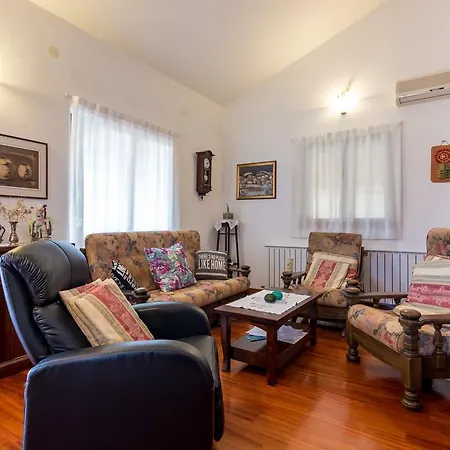Hacienda Rosemary Holiday home