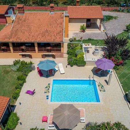Hacienda Rosemary Holiday home